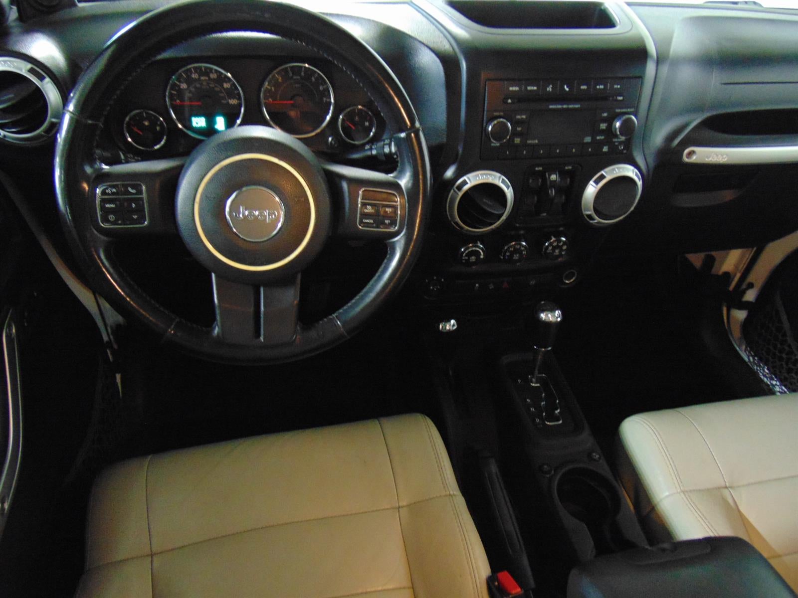 2012 Jeep Wrangler Unlimited Sahara