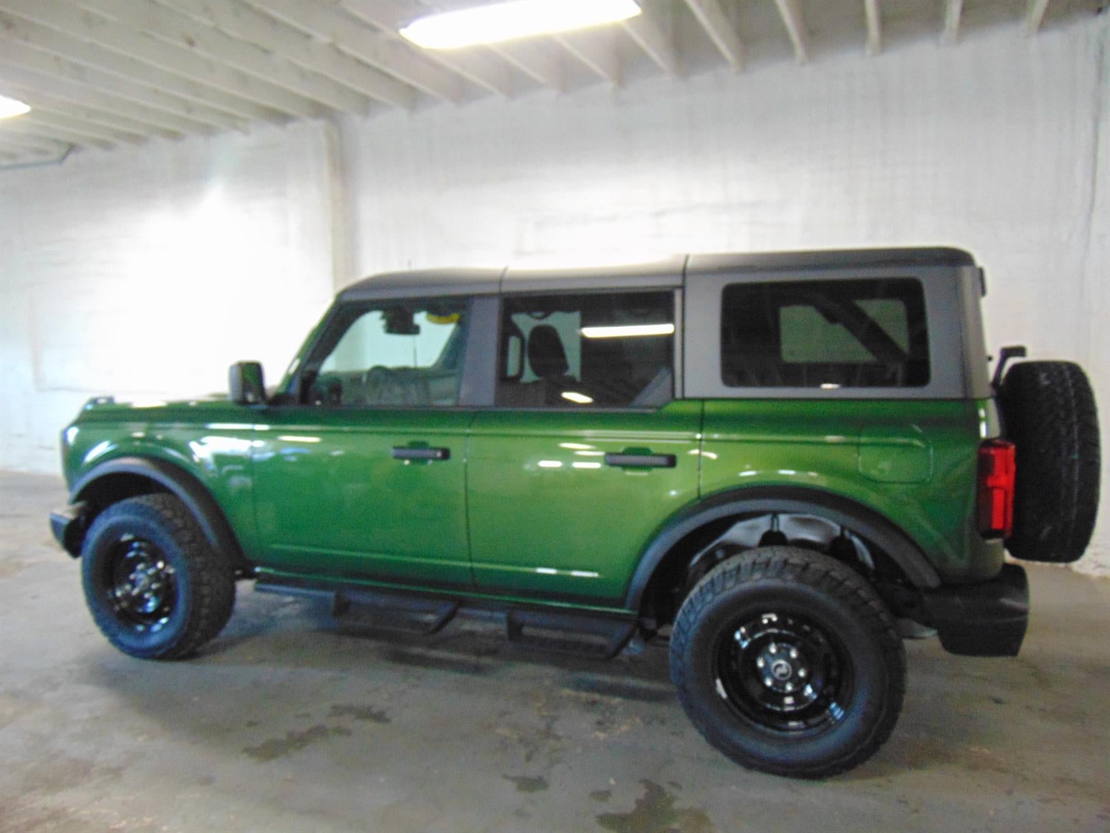 2023 Ford Bronco Black Diamond