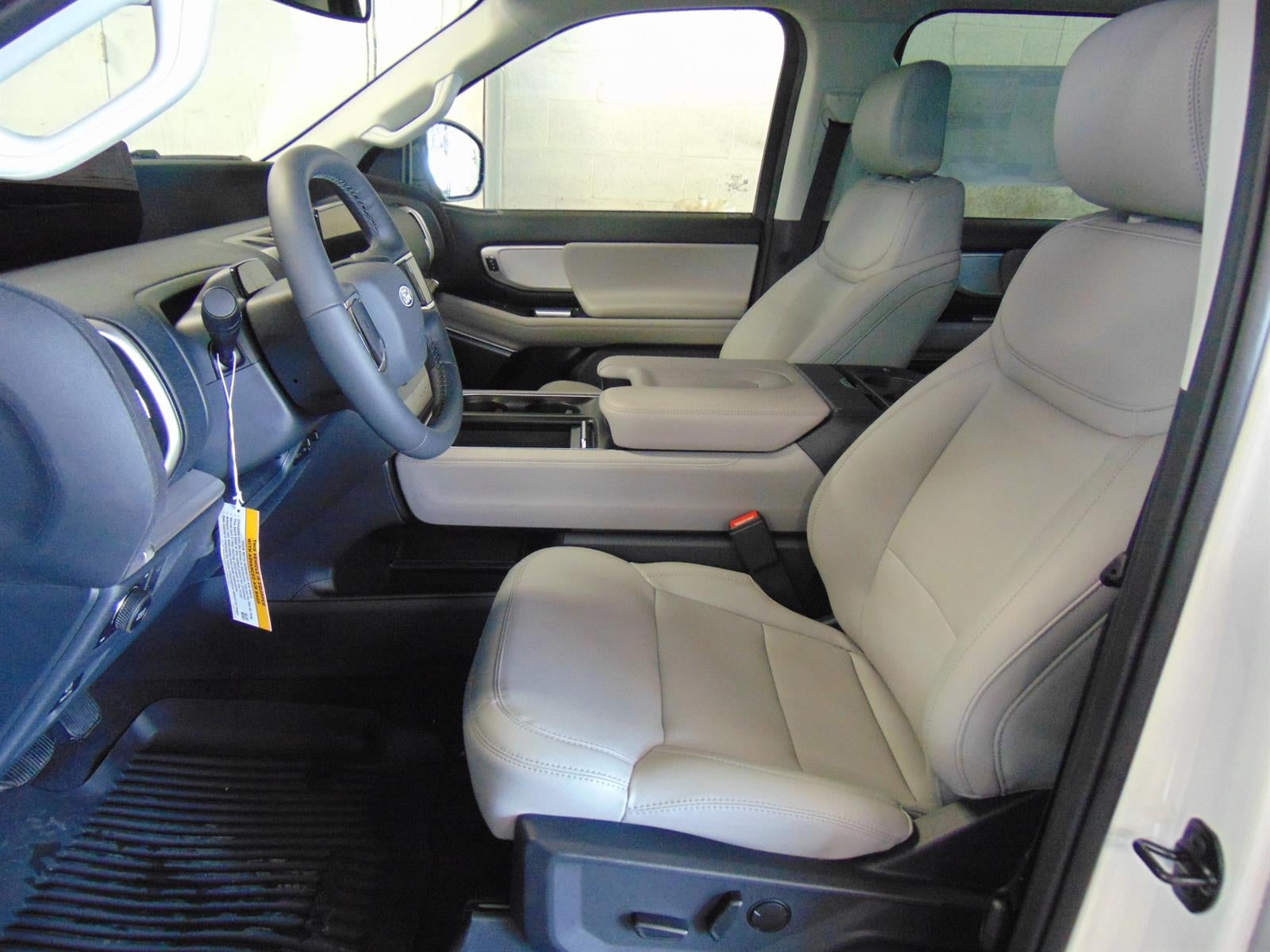 2027 Ford Expedition MAX ACTIVE 4X4