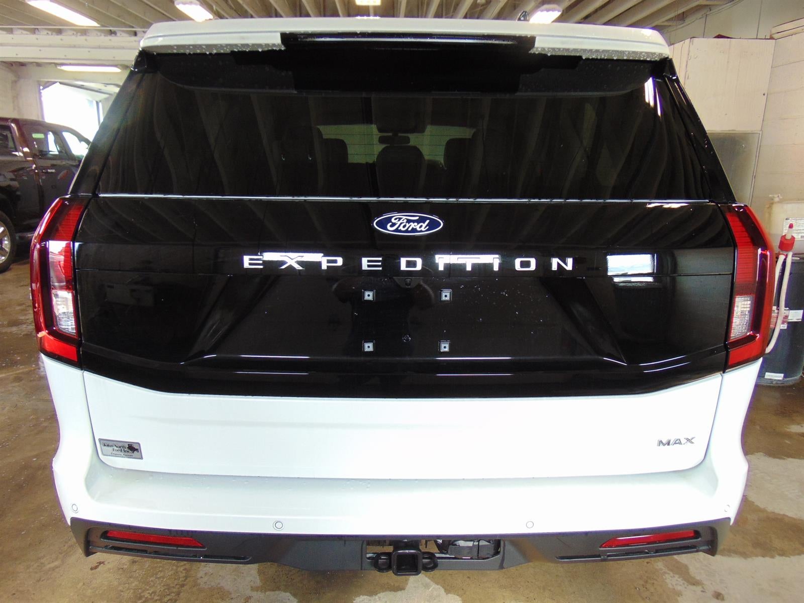 2027 Ford Expedition MAX ACTIVE 4X4