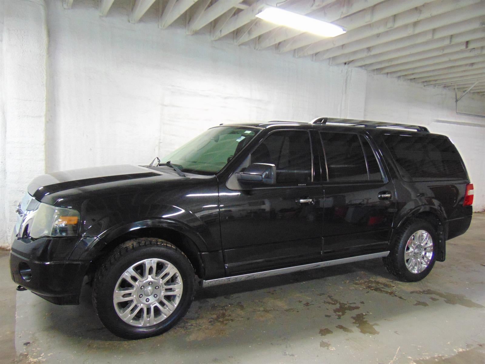 Used 2013 Ford Expedition Limited with VIN 1FMJK2A58DEF37174 for sale in Emporia, KS