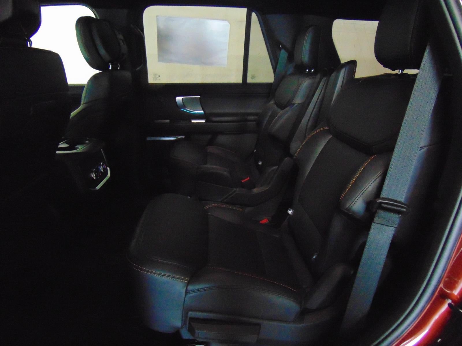 2027 Ford Expedition TREMOR 4X4