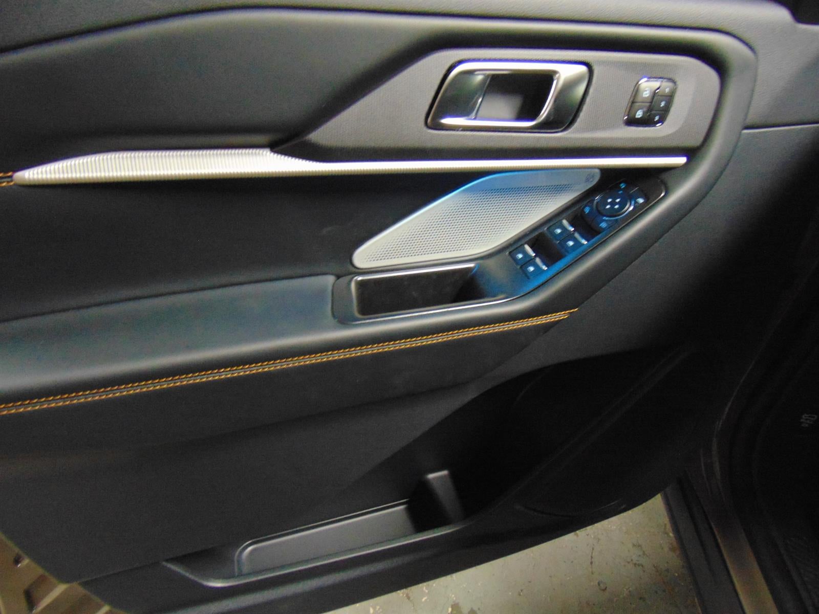 2026 Ford Explorer TREMOR AWD