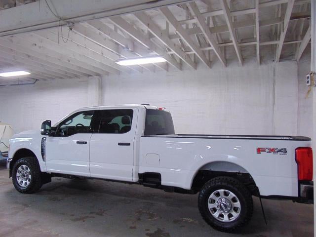 2023 Ford F-350 Super Duty XLT