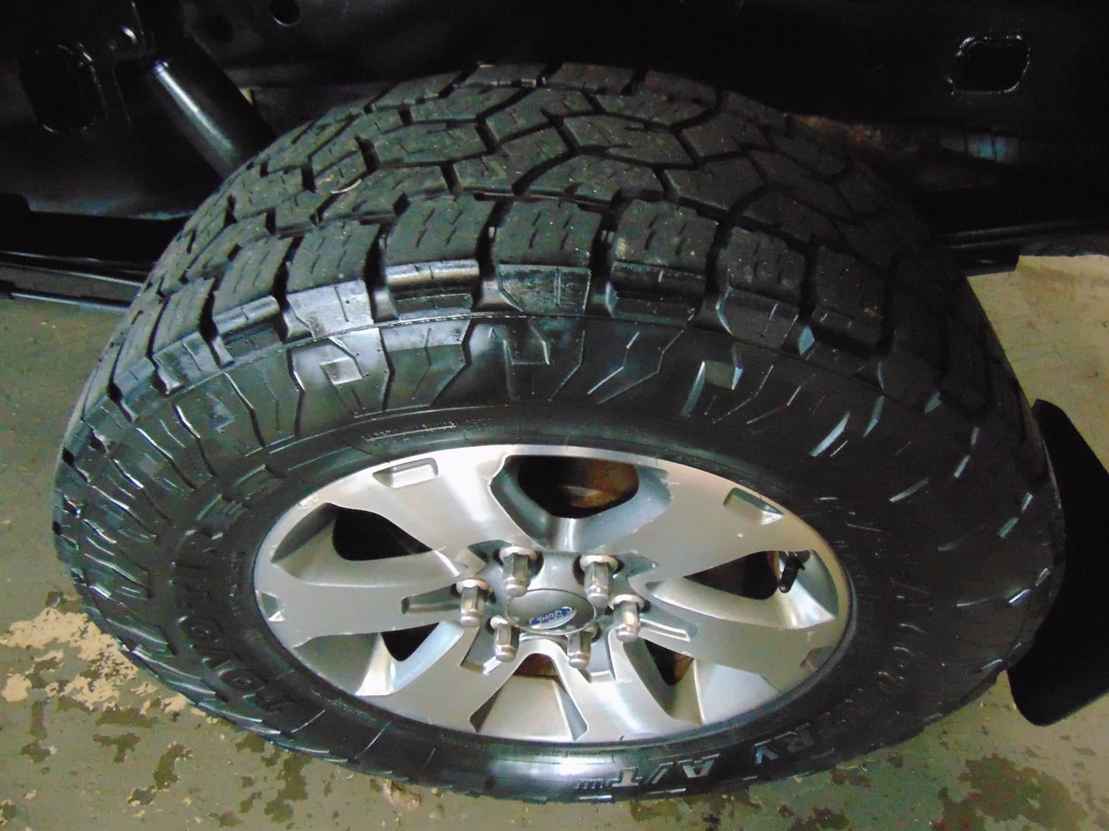 2011 Ford F-150 CREW