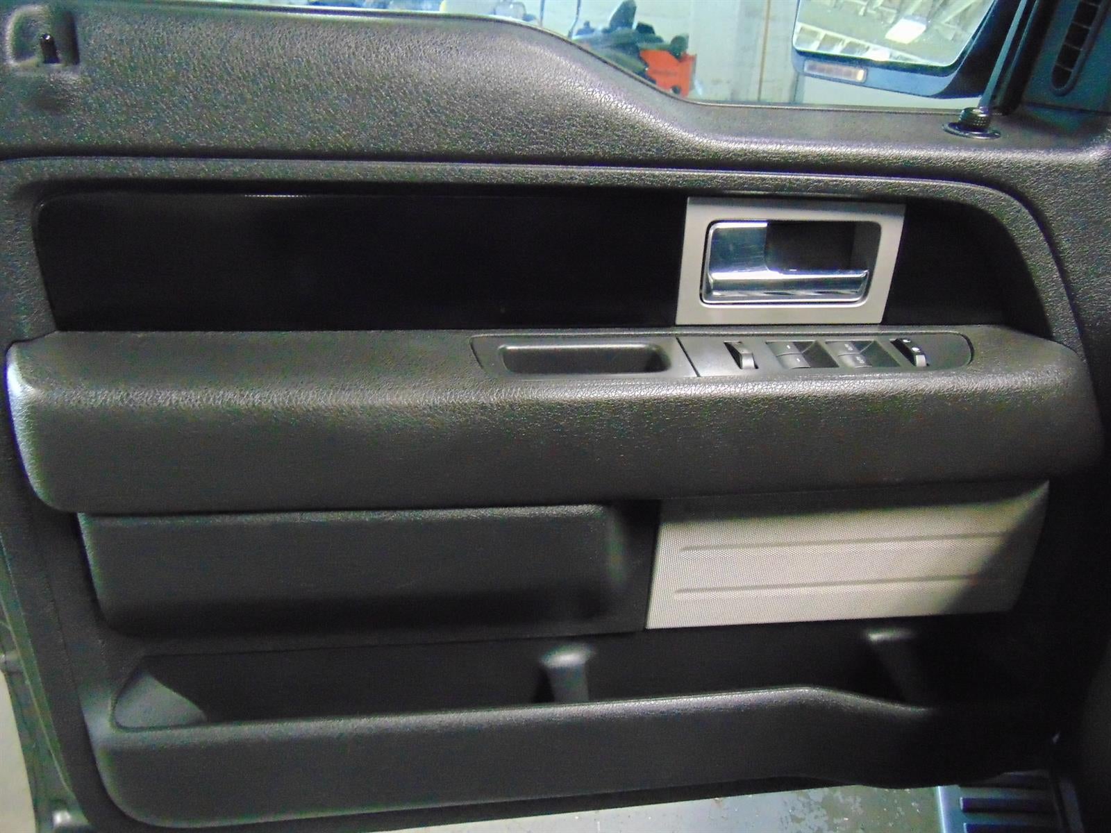 2011 Ford F-150 CREW