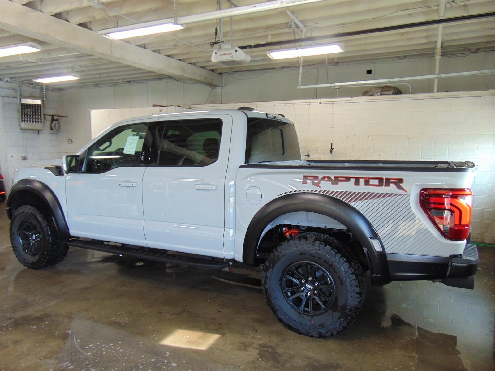 2026 Ford F-150 RAPTOR 4WD