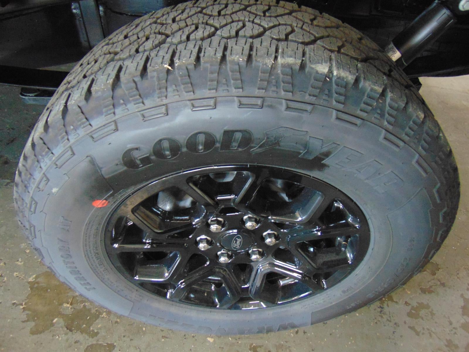 2026 Ford F-150 XLT 4WD SUPERCREW