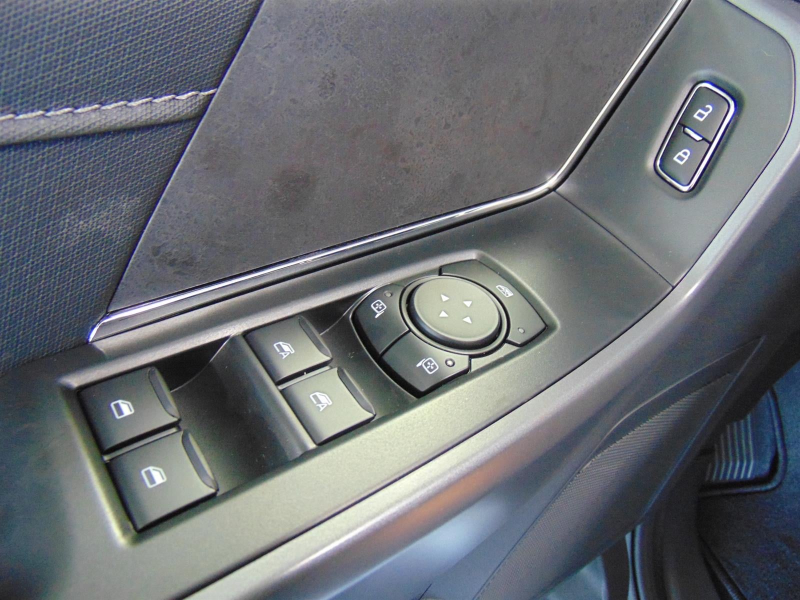 2026 Ford F-150 XLT 4WD SUPERCREW