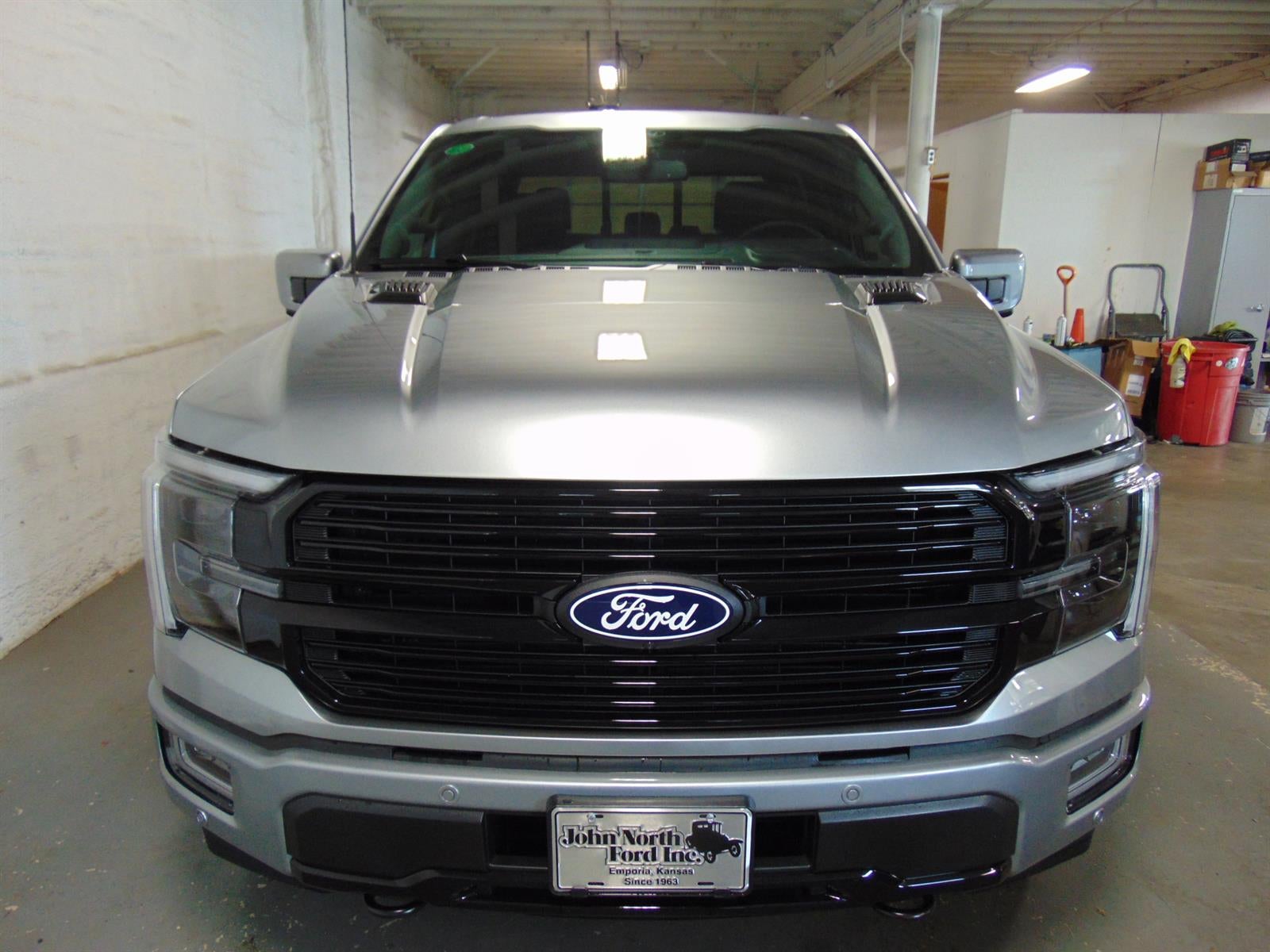 2026 Ford F-150 PLATINUM 4WD