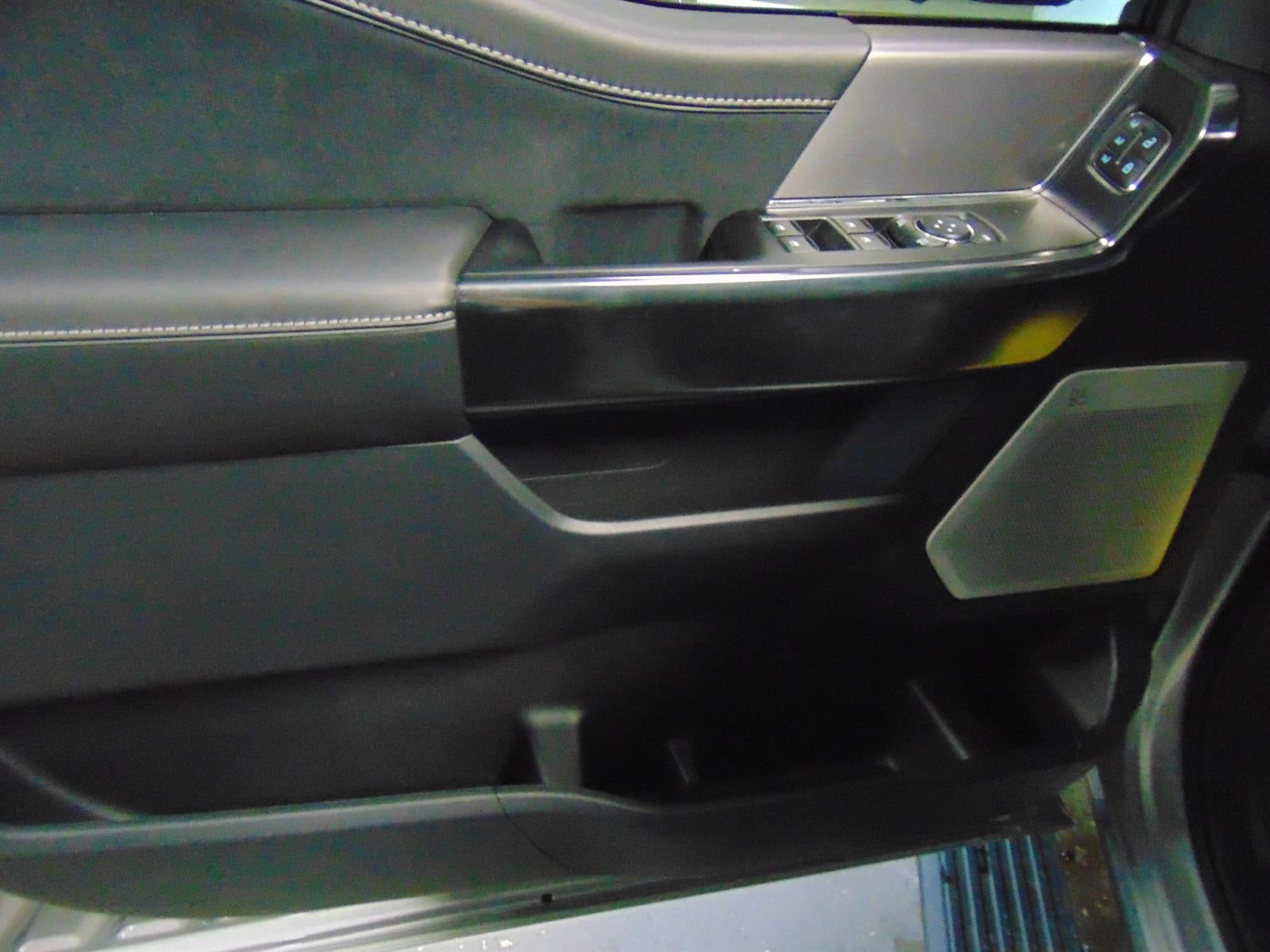 2026 Ford F-150 PLATINUM 4WD
