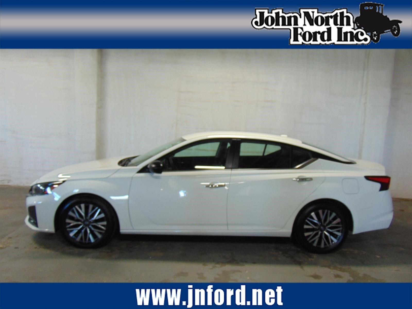 2025 Nissan Altima