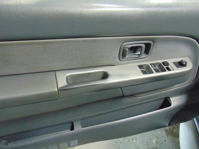 2002 Nissan Frontier SE-V6