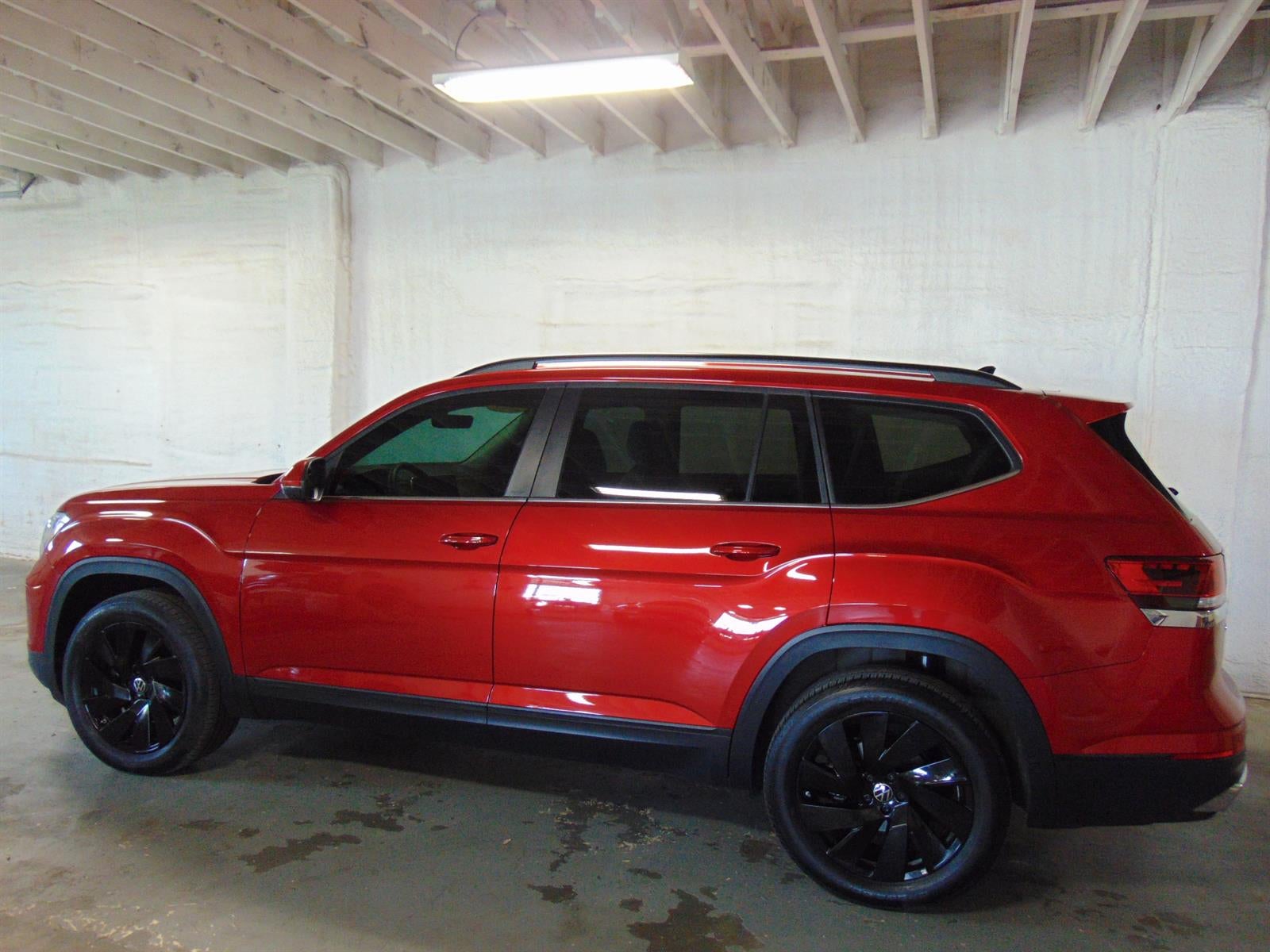 2024 Volkswagen Atlas SE