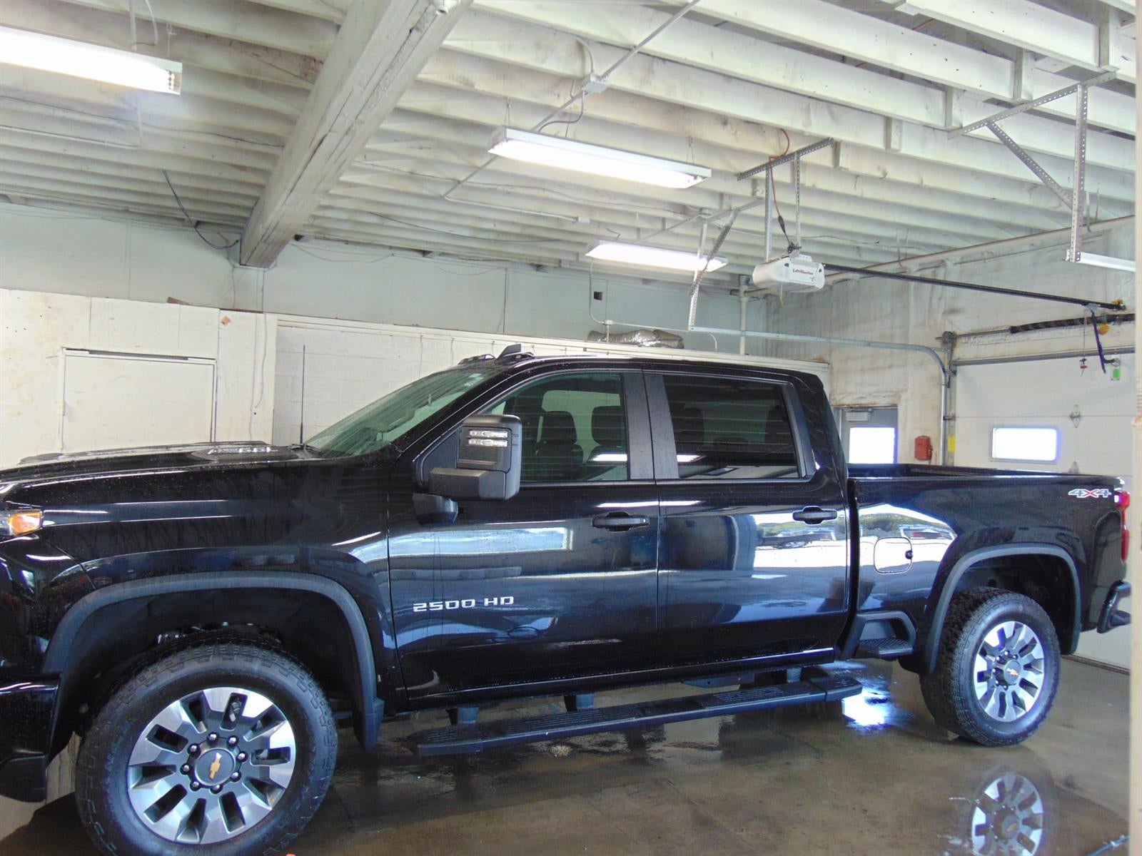 2024 Chevrolet Silverado 2500HD Custom