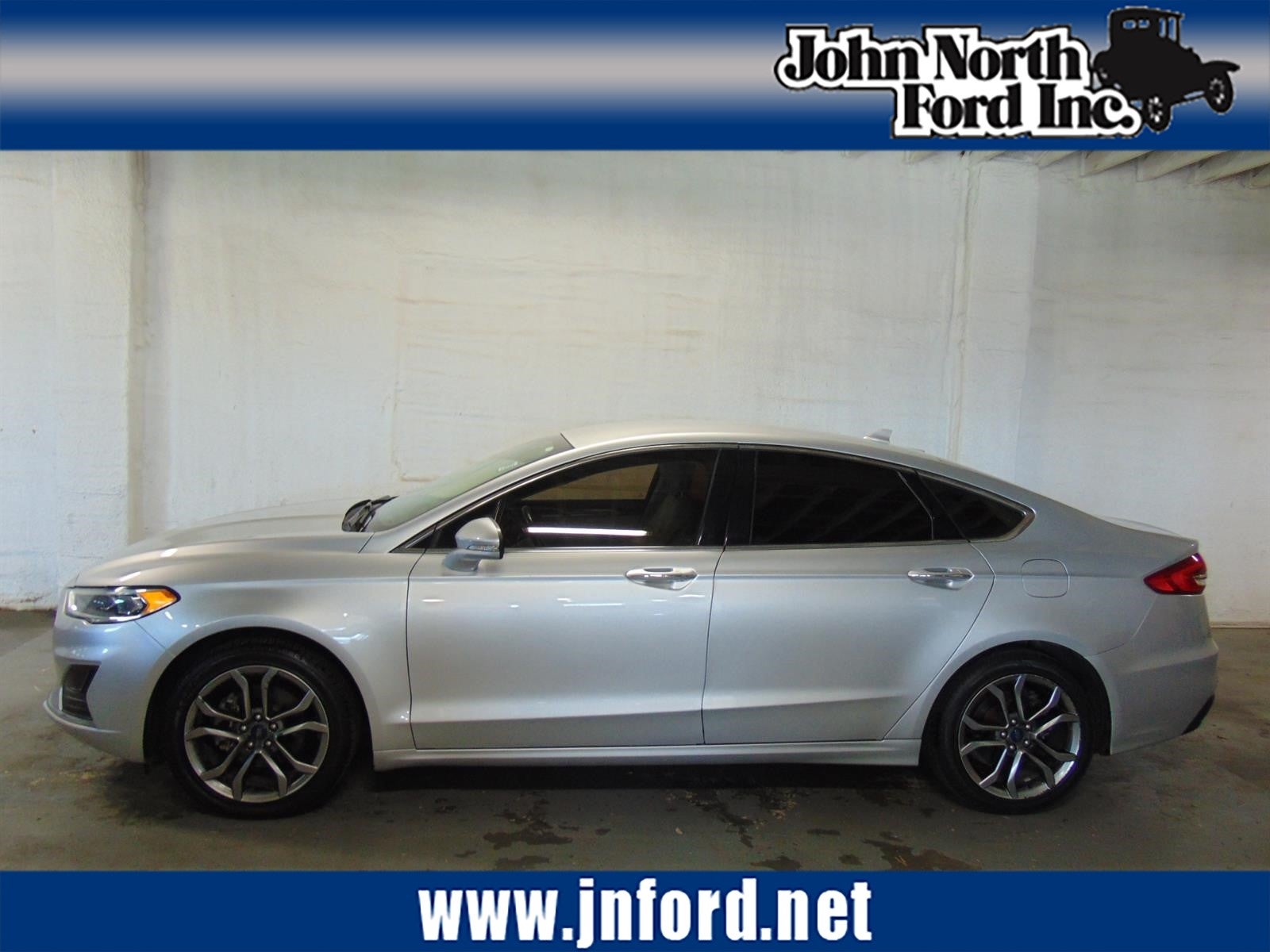 2019 Ford Fusion SEL FWD's photo