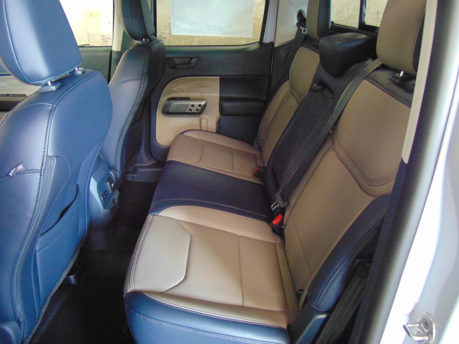 2026 Ford Maverick LARIAT AWD