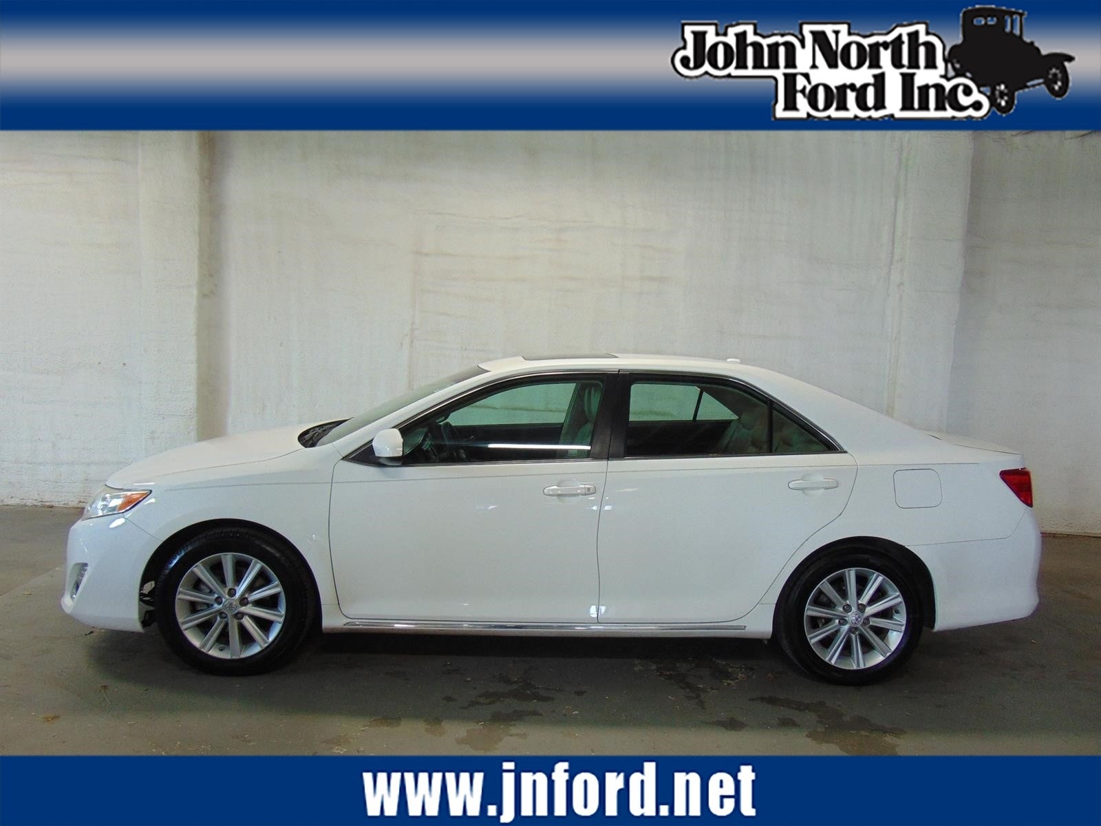 2014 Toyota Camry XLE