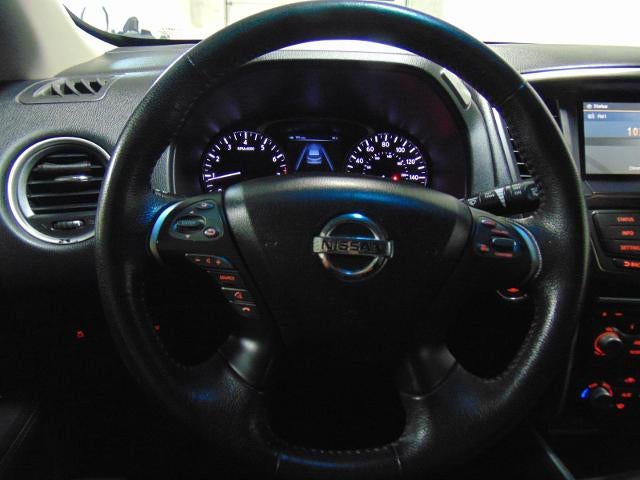 2013 Nissan Pathfinder SL