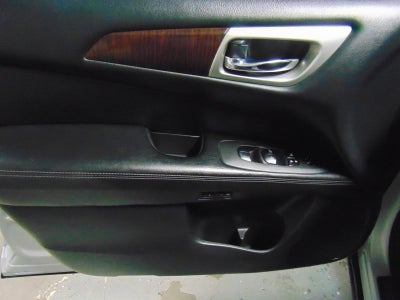 2013 Nissan Pathfinder SL