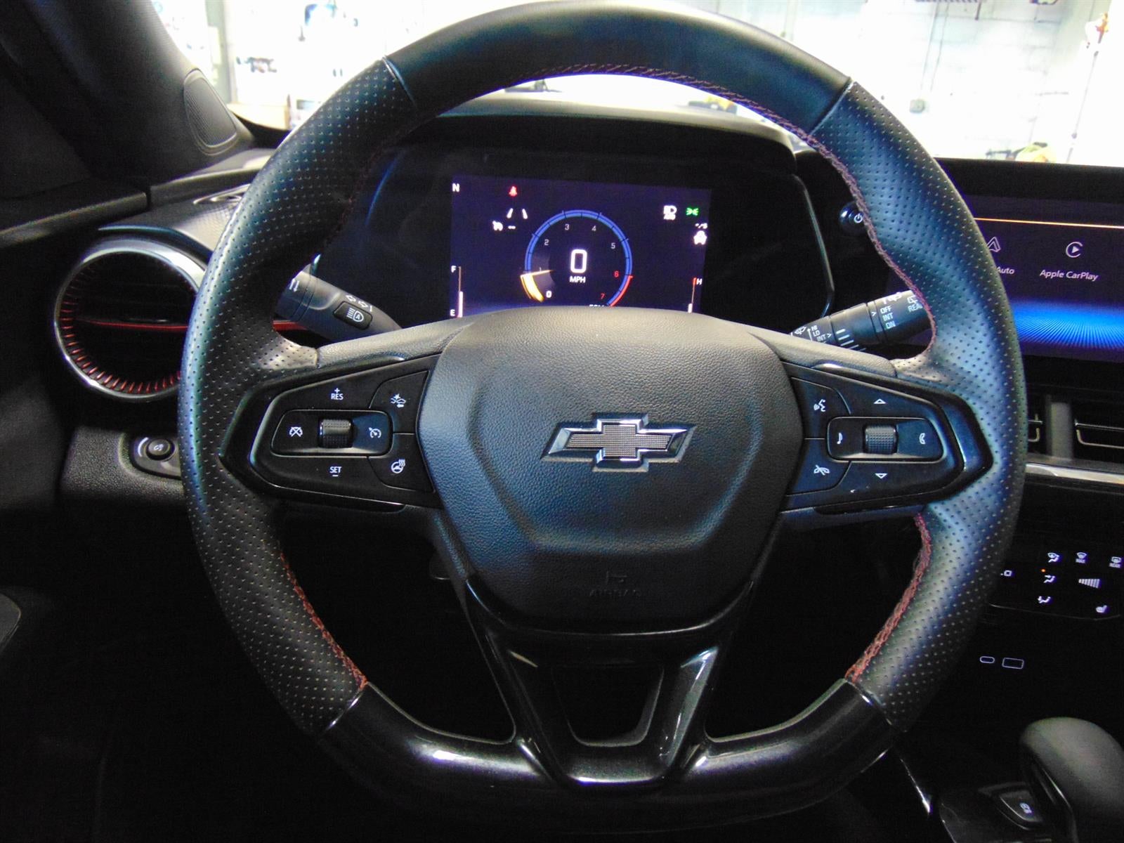 2025 Chevrolet Trax RS